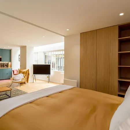 Lägenhetshotell Luxury Loft Republique Paris