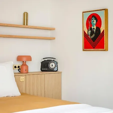 Lägenhetshotell Luxury Loft Republique