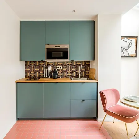 Lägenhetshotell Luxury Loft Republique Paris